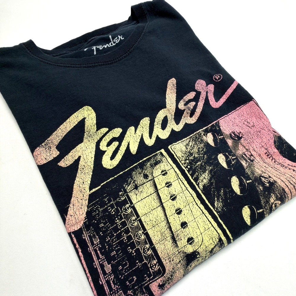 Fender Stratocaster Graphic T-Shirt Black Short Sleeve Guitar Band Tee Size L